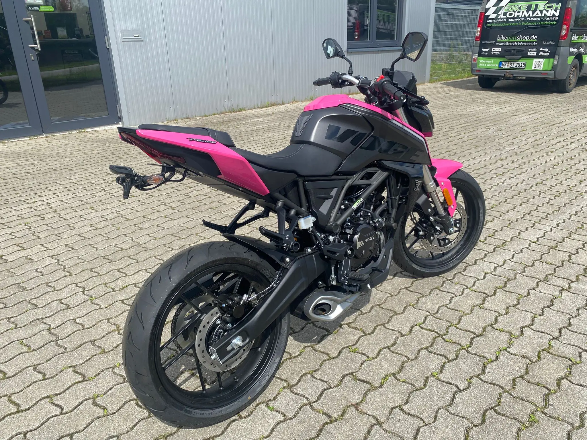 VOGE R125 Pink Edition Motorrad im Verkauf bei BikeTech Lohmann in Walsrode