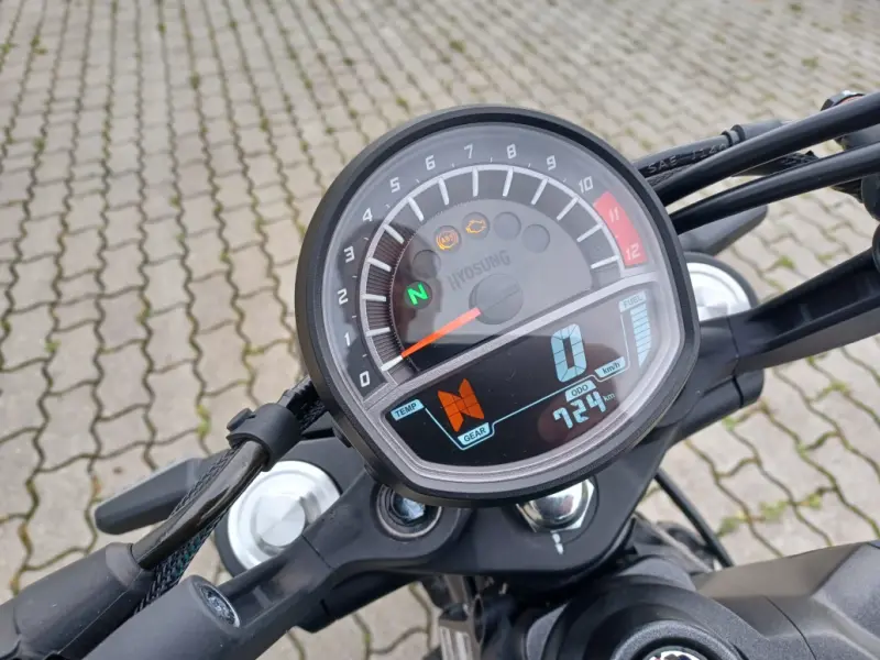 Hyosung GV 125 X Cruiser Motorrad gebraucht im Verkauf bei BikeTech Lohmann in Walsrode